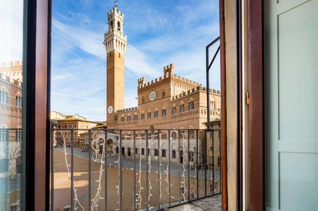 The Balcony Suite - Affaccio Su Piazza Del Campo Sienne Extérieur photo